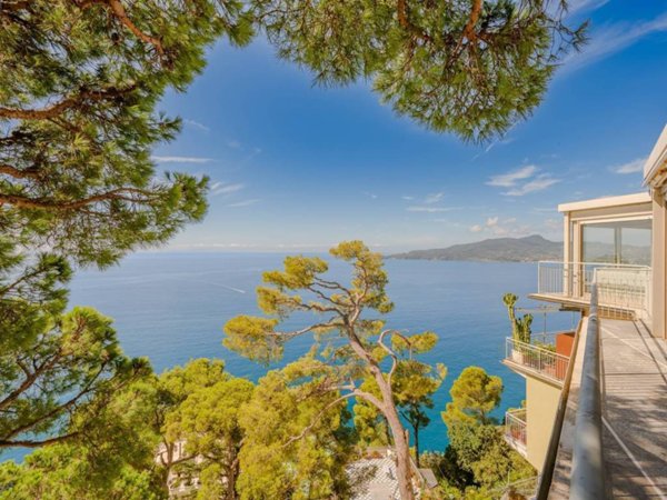 appartamento in vendita a Chiavari in zona Sant'Andrea di Rovereto