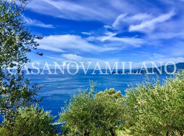 casa indipendente in vendita a Chiavari in zona Sant'Andrea di Rovereto