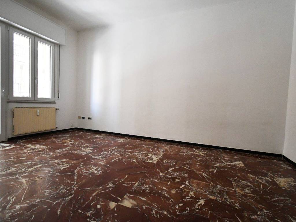 appartamento in vendita a Chiavari in zona Caperana