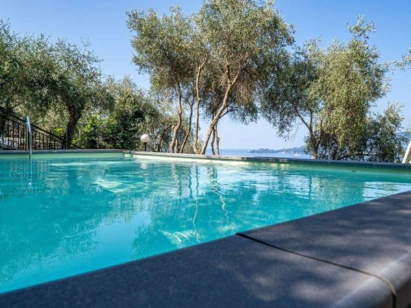 casa indipendente in vendita a Chiavari in zona Sant'Andrea di Rovereto