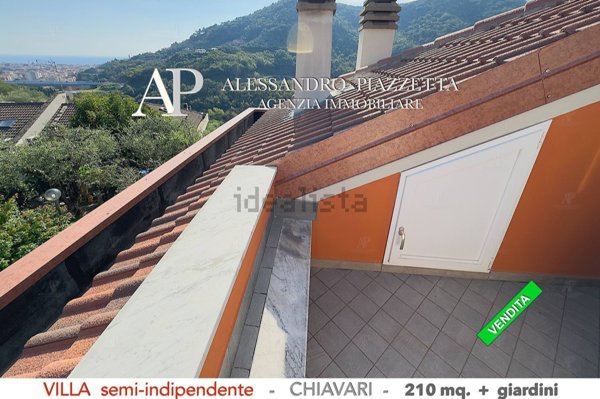 casa indipendente in vendita a Chiavari