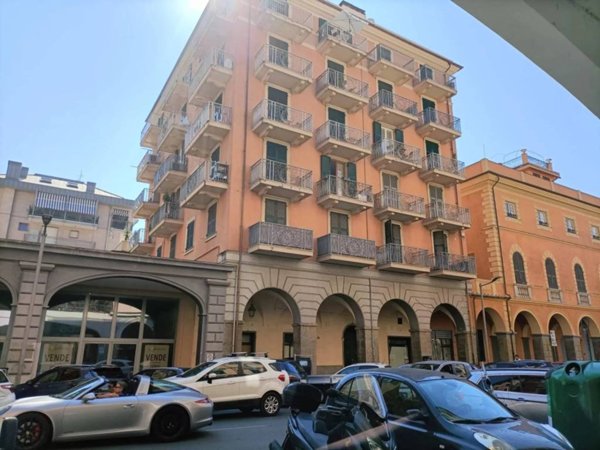 casa indipendente in vendita a Chiavari