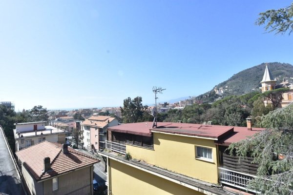 casa indipendente in vendita a Chiavari