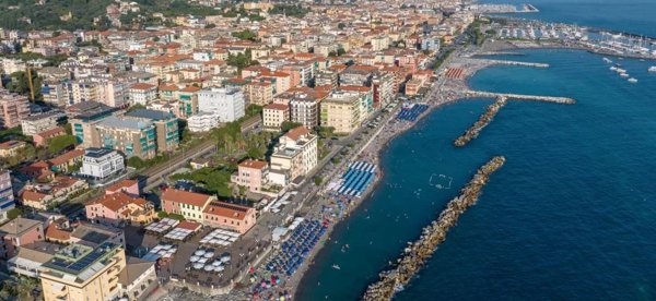 negozio in vendita a Chiavari