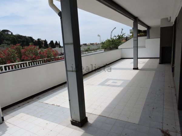 appartamento in vendita a Chiavari in zona Entella