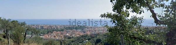 casa indipendente in vendita a Chiavari