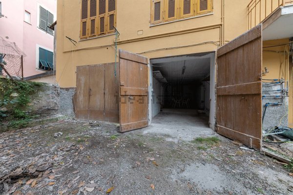casa indipendente in vendita a Chiavari