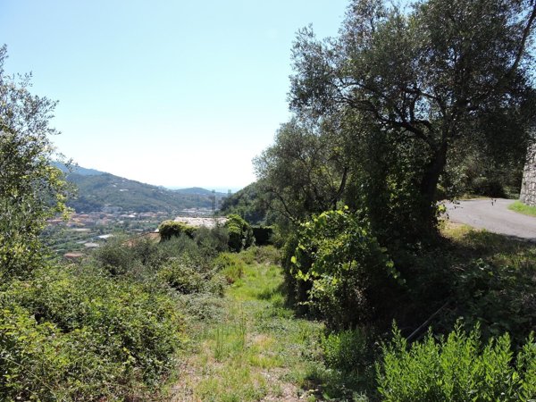 casa indipendente in vendita a Chiavari in zona Caperana