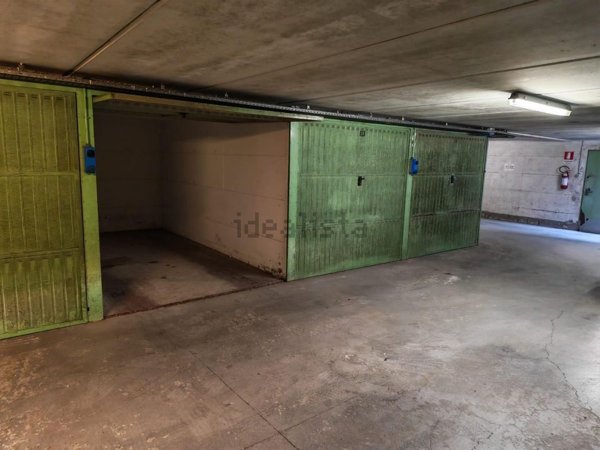 locale di sgombero in vendita a Chiavari