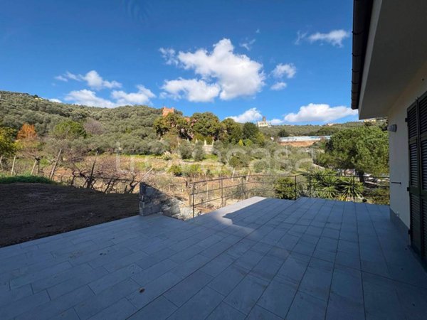 casa indipendente in vendita a Chiavari