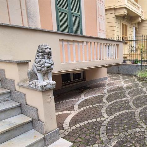 casa indipendente in vendita a Chiavari