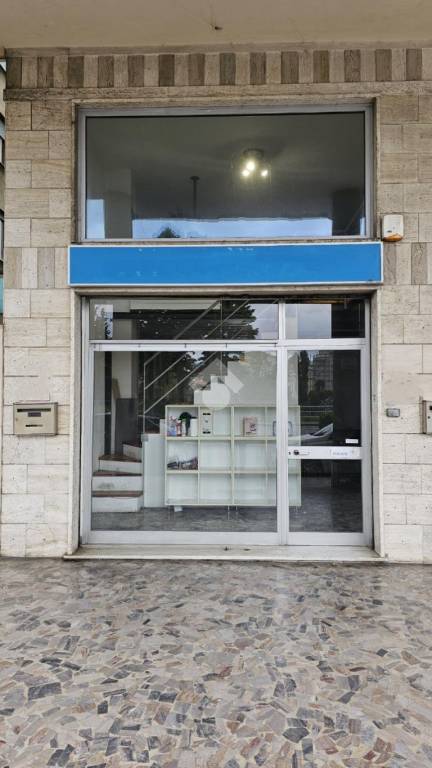 negozio in vendita a Chiavari