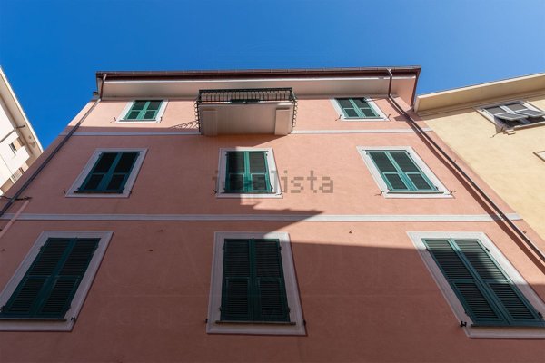 appartamento in vendita a Chiavari in zona Entella