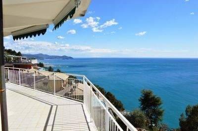 appartamento in vendita a Chiavari in zona Sant'Andrea di Rovereto