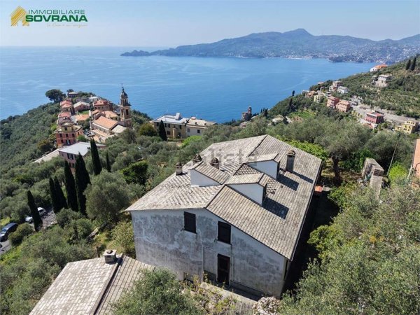 casa indipendente in vendita a Chiavari