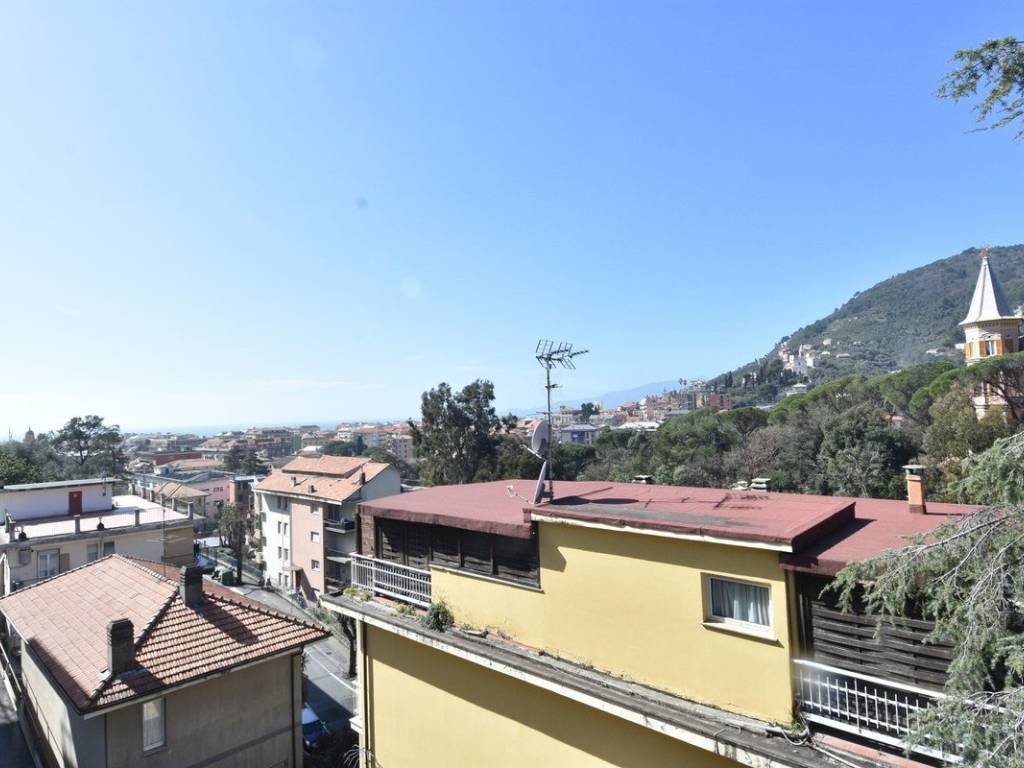 casa indipendente in vendita a Chiavari