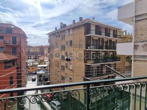 appartamento in vendita a Chiavari in zona Entella