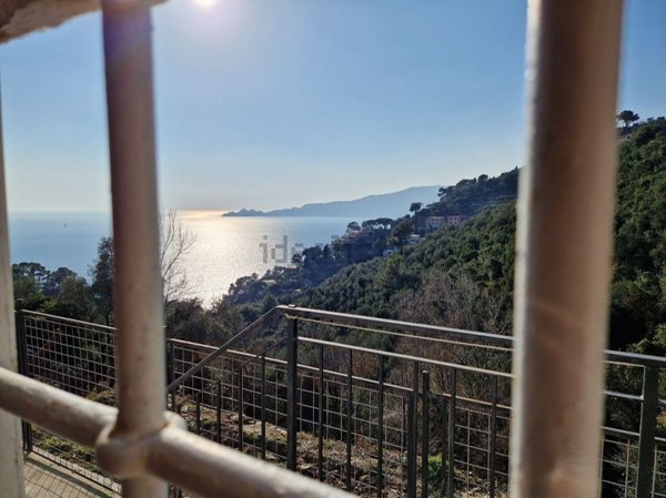 casa indipendente in vendita a Chiavari