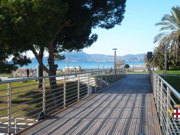 appartamento in vendita a Chiavari in zona Caperana