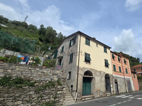 pentavano in vendita a Chiavari