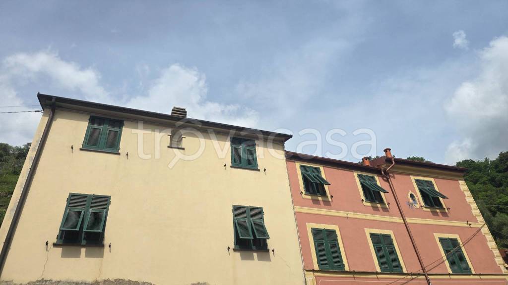 casa indipendente in vendita a Chiavari