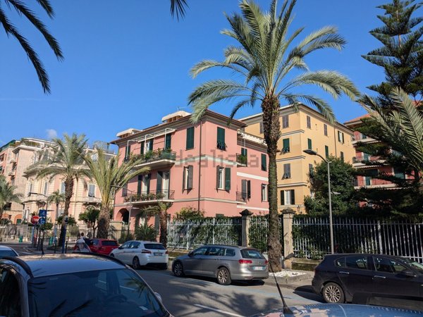 appartamento in vendita a Chiavari in zona Entella