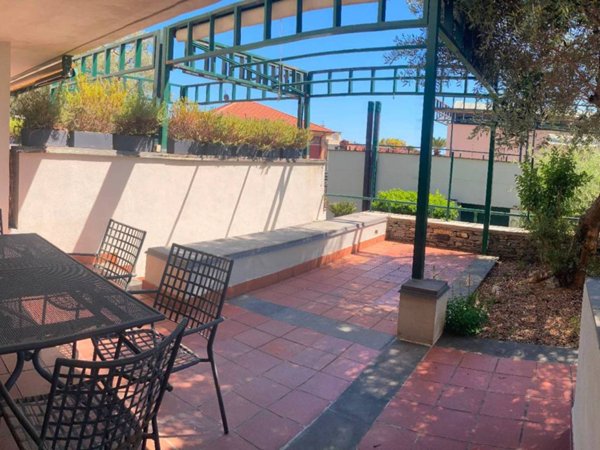 appartamento in vendita a Chiavari in zona Sant'Andrea di Rovereto