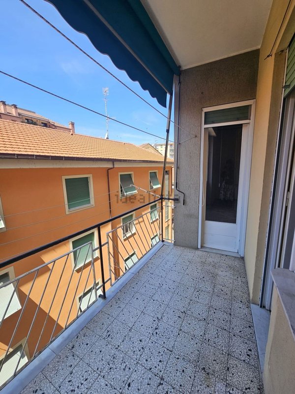 appartamento in vendita a Chiavari in zona Entella