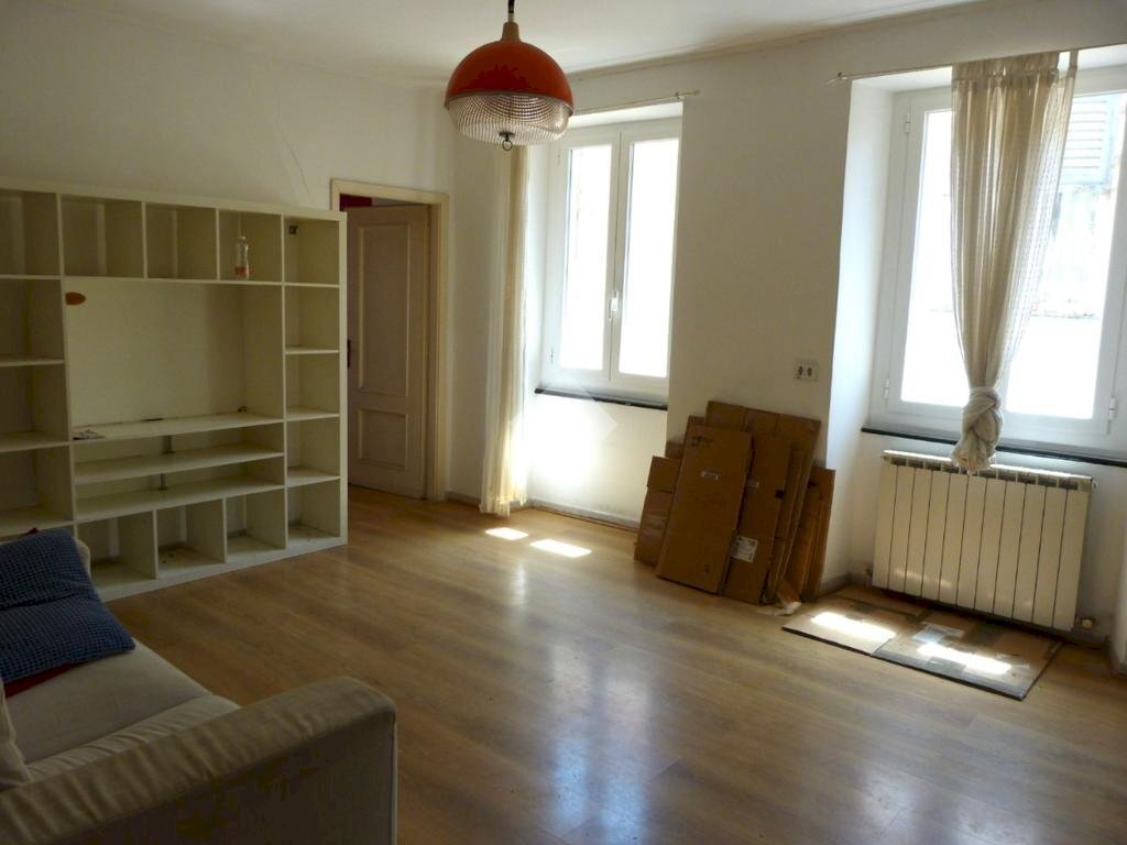 appartamento in vendita a Chiavari in zona Entella