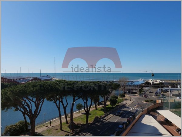 appartamento in vendita a Chiavari in zona Entella