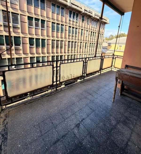 appartamento in vendita a Chiavari in zona Entella