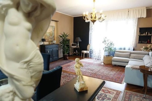 appartamento in vendita a Chiavari in zona Entella