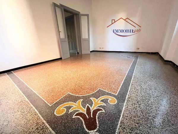 appartamento in vendita a Chiavari in zona Entella