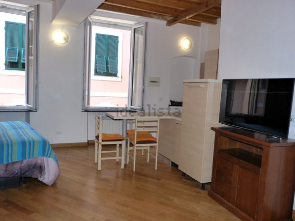 appartamento in vendita a Chiavari in zona Entella