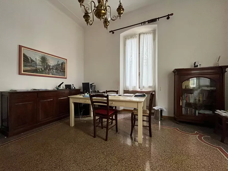 appartamento in vendita a Chiavari in zona Entella