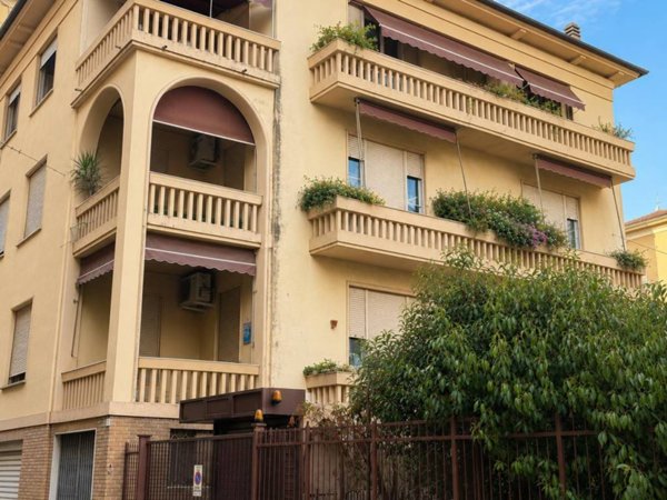 appartamento in vendita a Chiavari in zona Entella