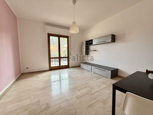 appartamento in vendita a Chiavari in zona Caperana