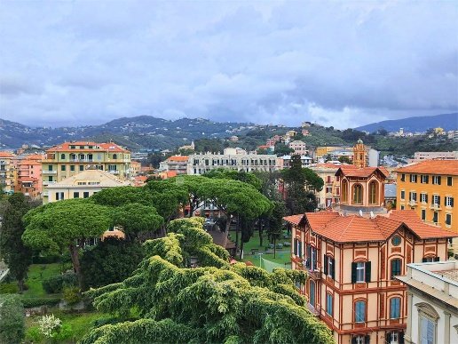 appartamento in vendita a Chiavari in zona Entella