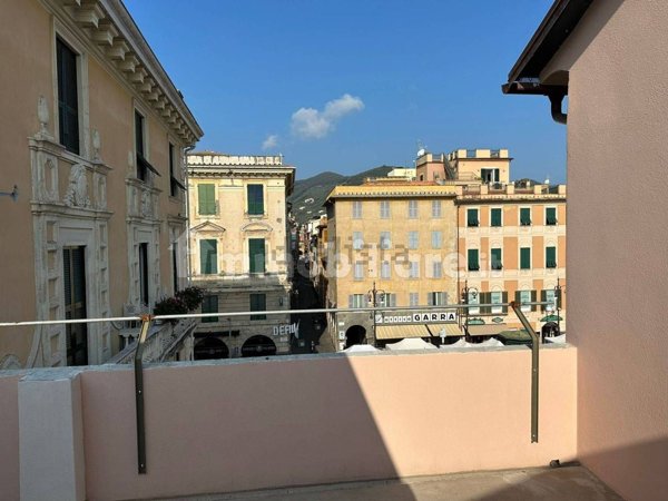 appartamento in vendita a Chiavari in zona Entella