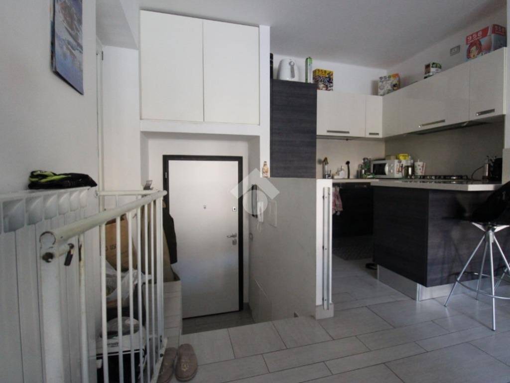 appartamento in vendita a Chiavari in zona Entella