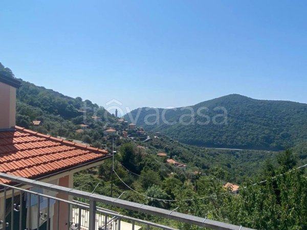 casa indipendente in vendita a Chiavari in zona Campodonico