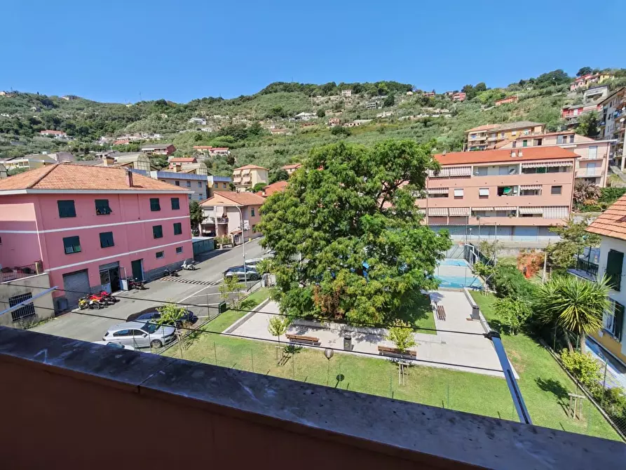 appartamento in vendita a Chiavari in zona Caperana
