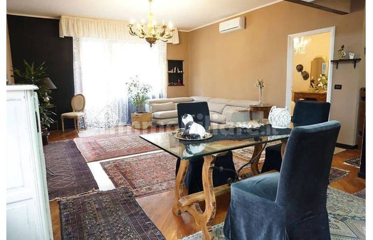 appartamento in vendita a Chiavari in zona Entella