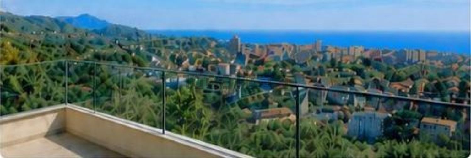 appartamento in vendita a Chiavari in zona Caperana
