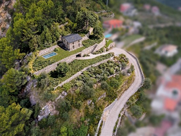 casa indipendente in vendita a Chiavari in zona Campodonico
