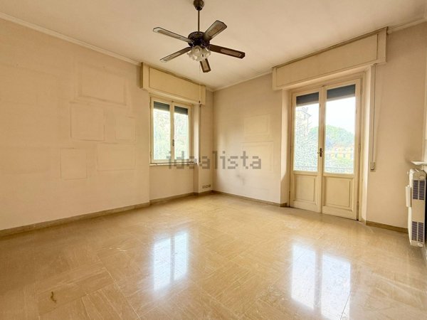 appartamento in vendita a Chiavari in zona Entella
