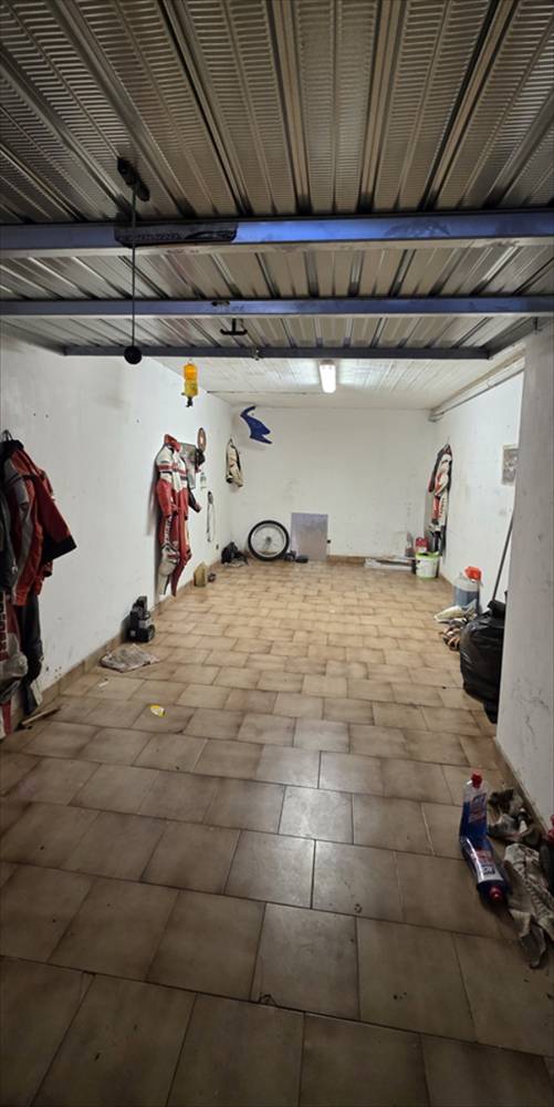 box auto in vendita a Chiavari