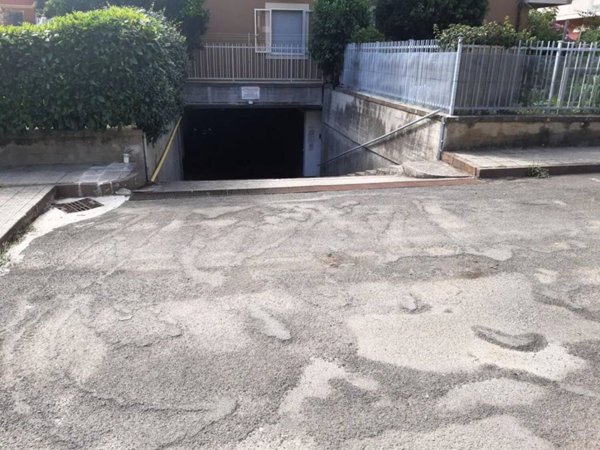 box auto in vendita a Chiavari
