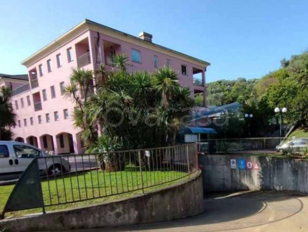 box auto in vendita a Chiavari