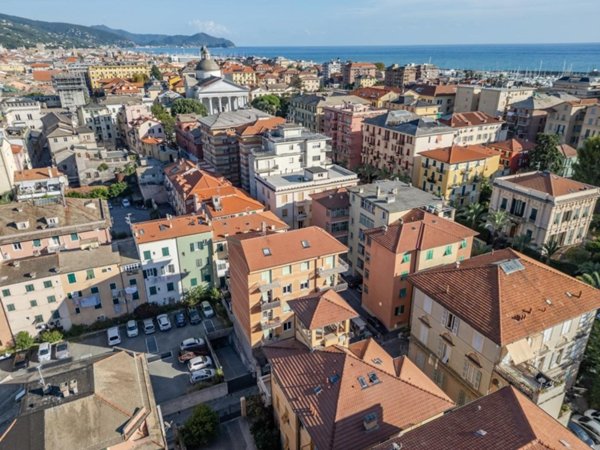 appartamento in vendita a Chiavari in zona Entella